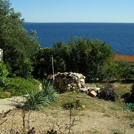 Holiday Kirigjija Holiday home Gornji Dingac