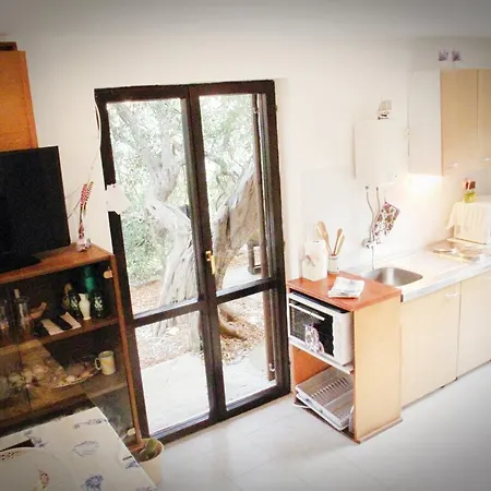Holiday Kirigjija Holiday home Gornji Dingac